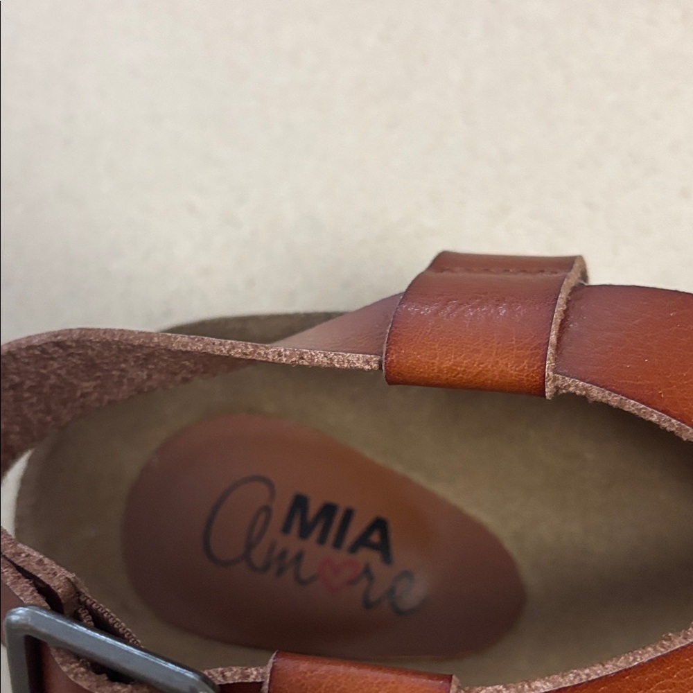 MIA Tan Leather Cross-Strap Sandals - Picture 4 of 5